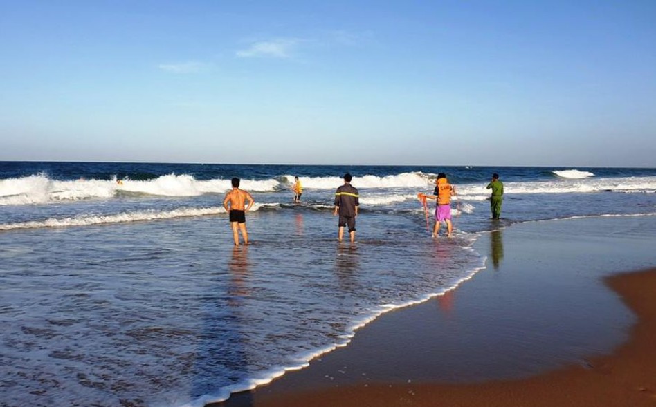 Plage Quang Phu