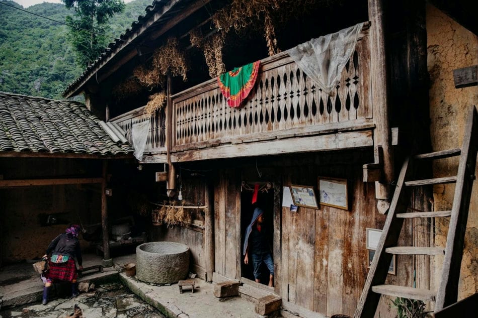 La maison de Pao dans la vallée de Sung La