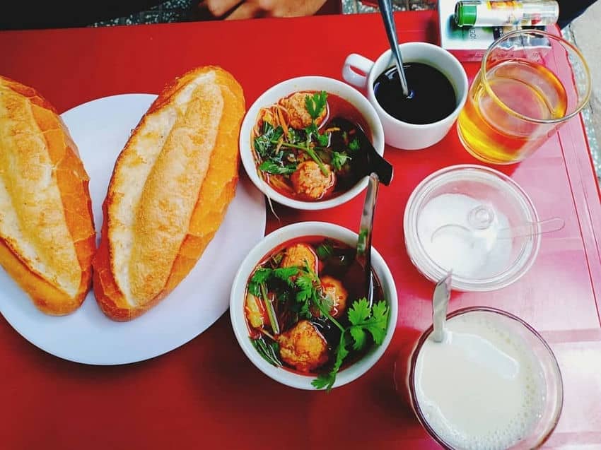 Top 6 lieux déguster banh mi Vietnam Dalat