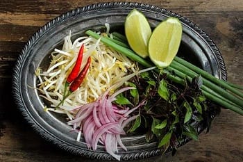 herbes_bun-bo-hue