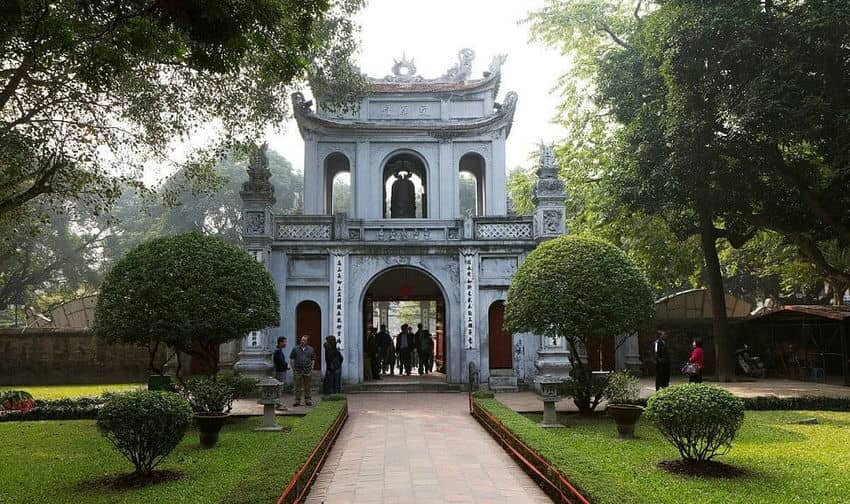 temple litterature Hanoi entrée 3 portées